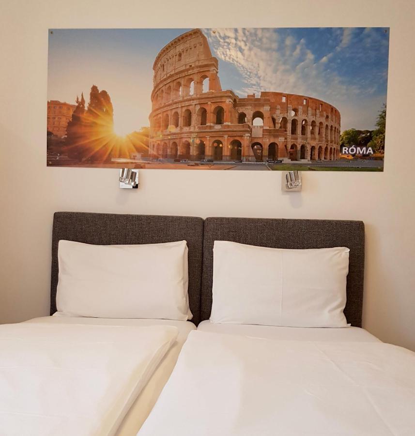 Bed and Breakfast Matyas Panzio Szegedin Exterior foto